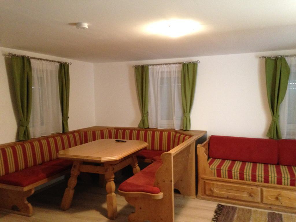 Apartamento Haus Julia Mühlbach am Hochkönig Exterior foto