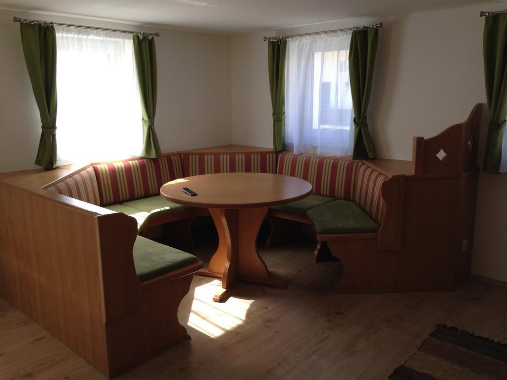 Apartamento Haus Julia Mühlbach am Hochkönig Exterior foto