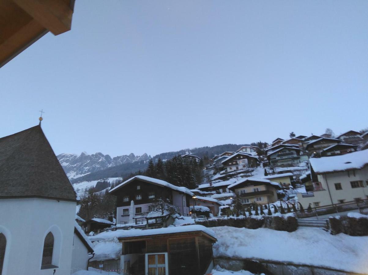Apartamento Haus Julia Mühlbach am Hochkönig Exterior foto